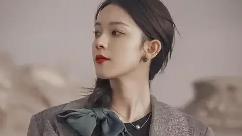 事业编考题雷同事件